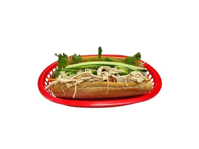 BM3. Chicken Bánh Mì - Bánh Mì Gà Xé.